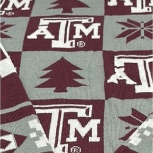 Texas A&M University Christmas sweater Size L